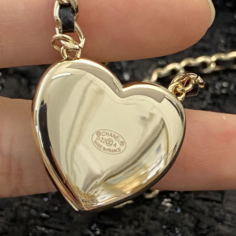 Ch**el necklaces
